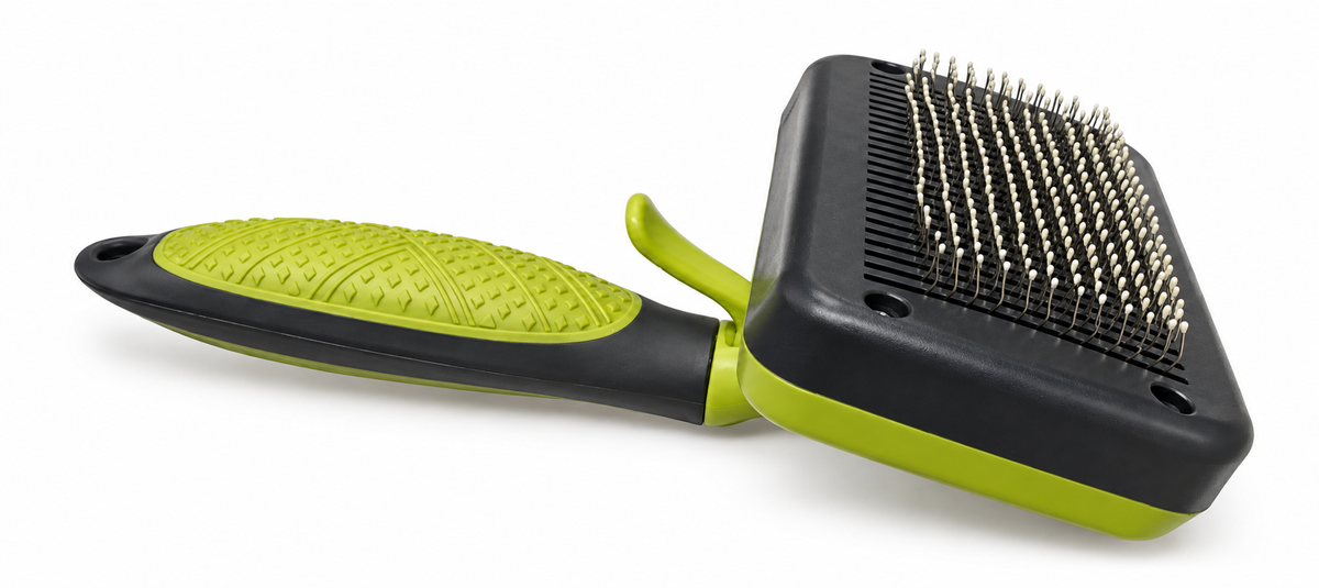 De-Shedding Comb – Green