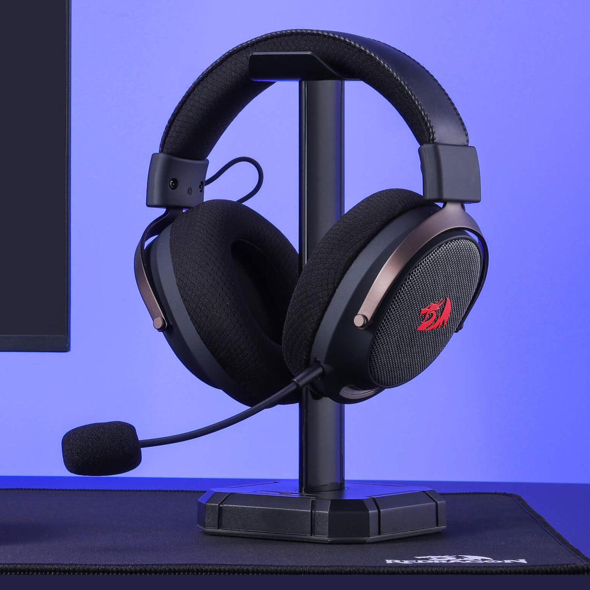 Redragon Arrow Pro H858 Wireless Gaming Headset (Bluetooth + 2.4GHz)